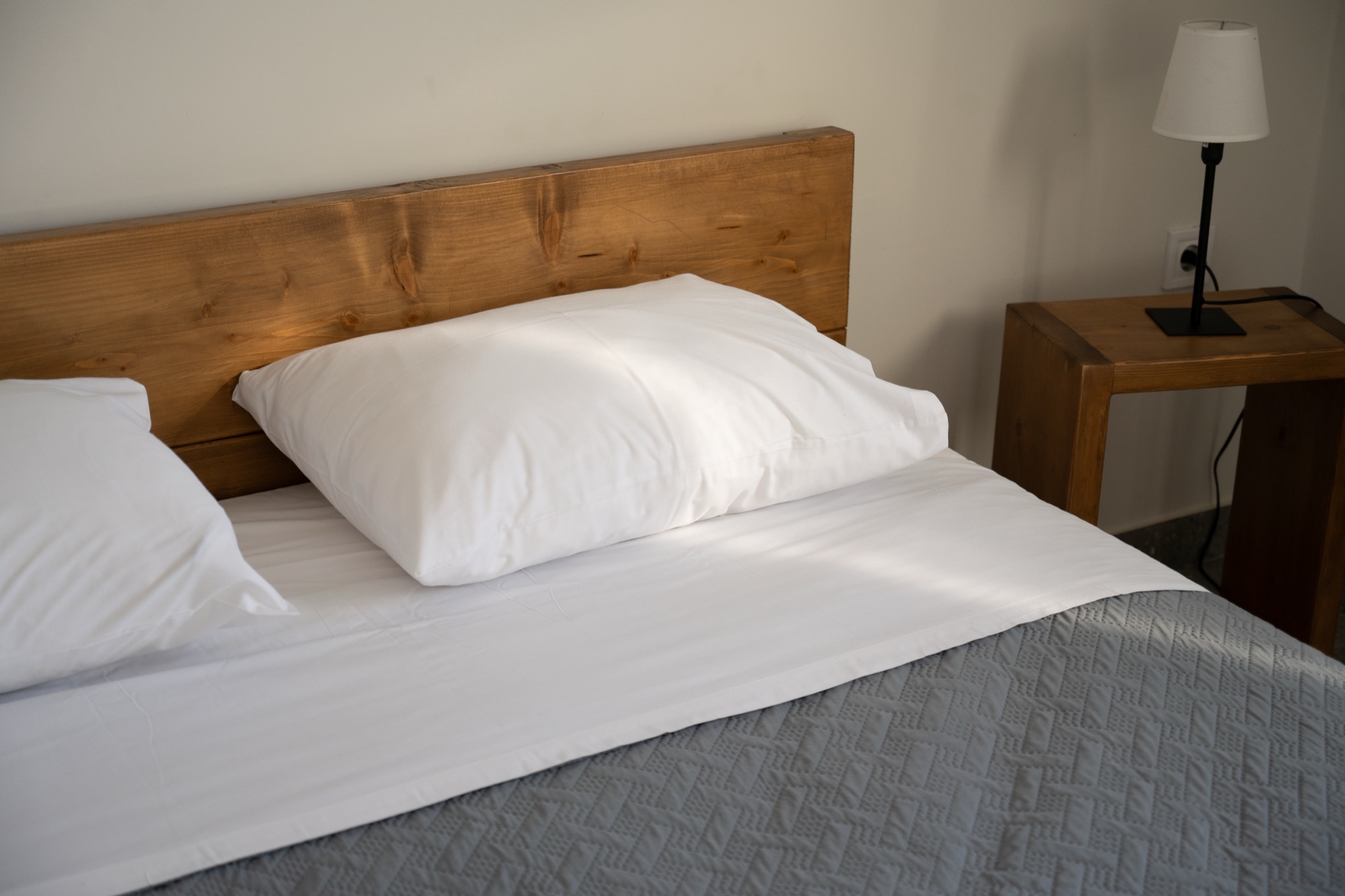 Third bedroom, single bed with reading corner